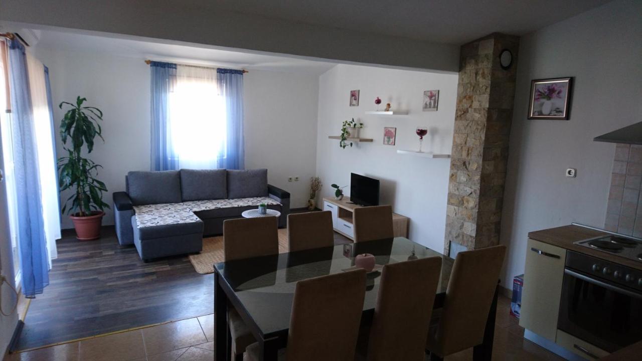 Apartman Vuleta Ražanac 外观 照片